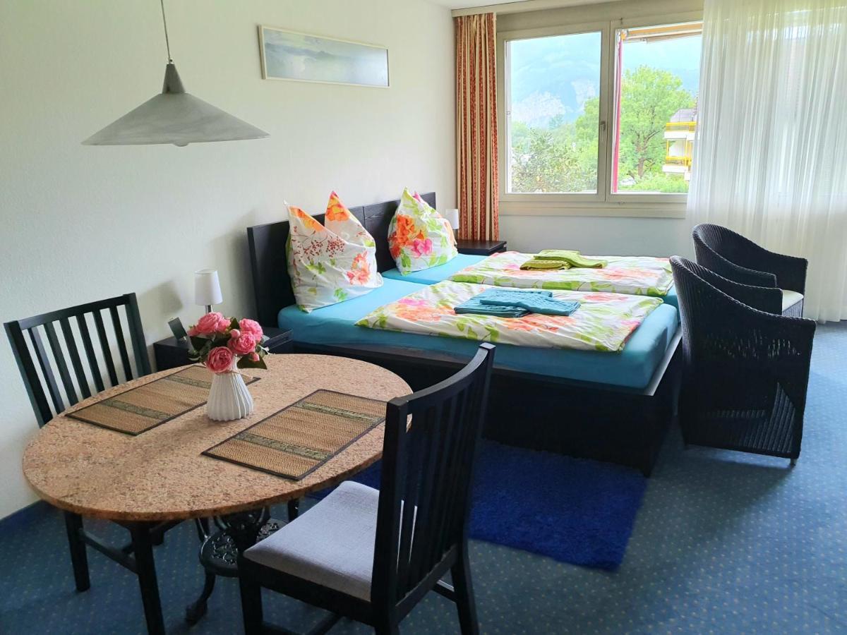 Priv. Apartment Bei Swiss Holiday Park Morschach Esterno foto